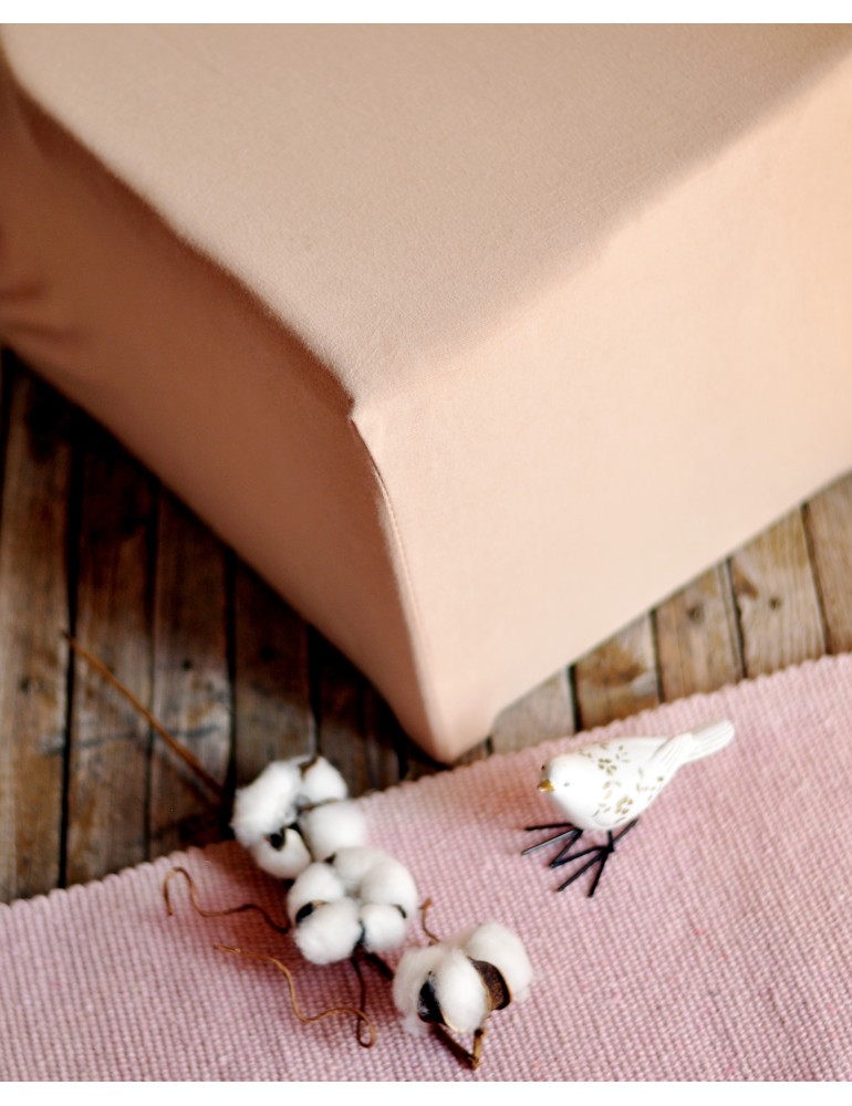 Plachta_postelna_orieskova_superstretch_EMI