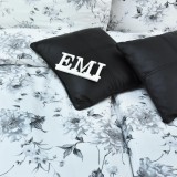 model_floral_elegant_gri_pe_fond_alb_lenjerie_symphony