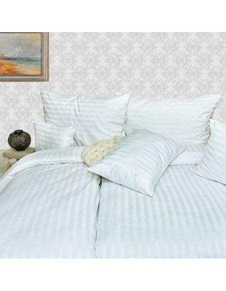 lenjerie_pat_alb_rezistenta_spalari_frecvente