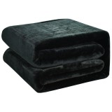 patura_calduroasa_pentru_seri_reci_microfibra_textura_fina