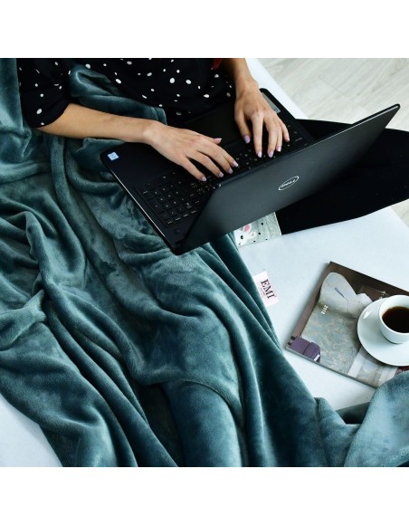 Deka_tmavosiva_150x200_cm_EMI