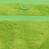 baie_moderna_cu_prosop_bambus_verde_emi_design_proaspat