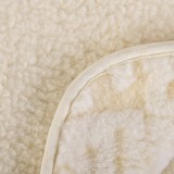 detaliu_fibre_lana_merino_luna_textura_fina_antialergica_emi
