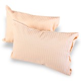 detaliu_material_damascat_piersica_perna_decorativa_emi_calitate_hoteliera