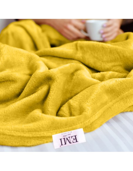 jemna_deka_na_sedacku