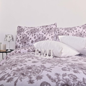 dormitor_calduros_cu_lenjerie_de_pat_renna_emi