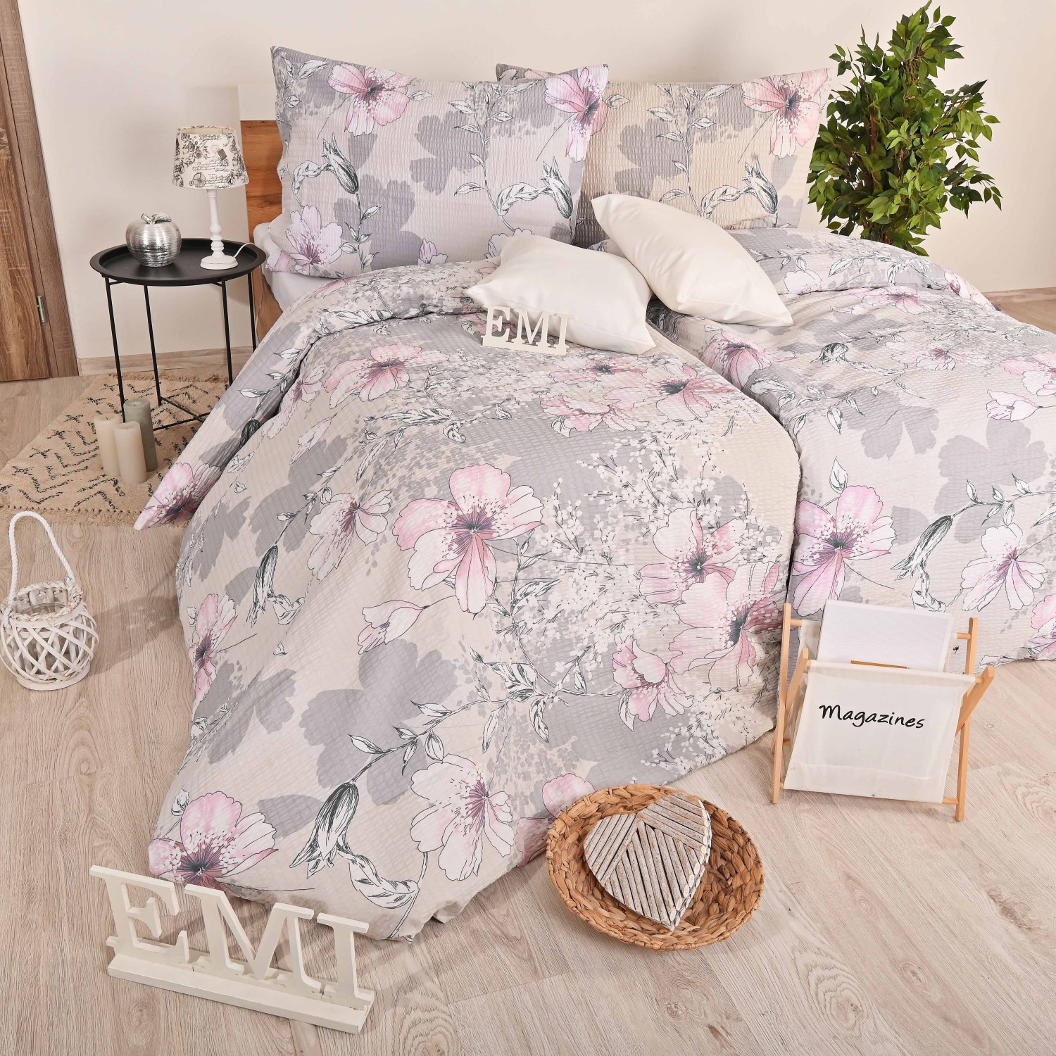lenjerie_pat_isadora_emi_bumbac_creponat_flori_roz_delicate