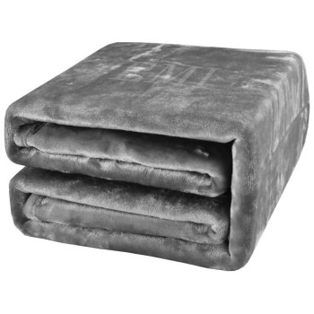 Pătură gri deschis 150 x 200 cm EMI – microfibră reversibilă, călduroasă și ușor de întreținut