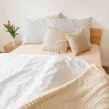 set_asternuturi_albe_lux_emi