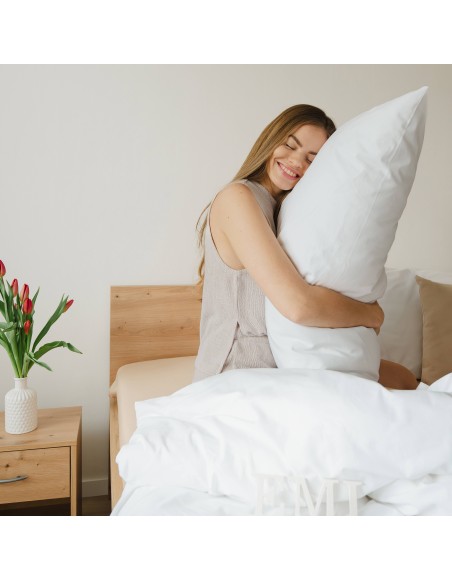 lenjerie_pat_alba_durabila_emi