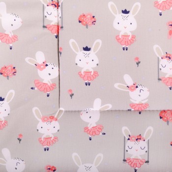 zajace_emi_hracia_podlozka