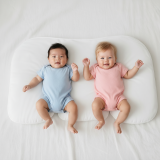 perna_alaptare_gemeni_twins_emi_suport_simultan_bebelusi_confort