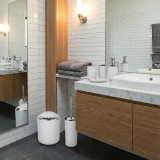 Set de accesorii pentru baie Levi alb EMI