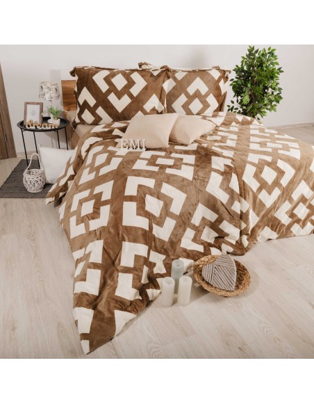 microplus_rustica_emi