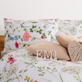 rosemary_model_floral