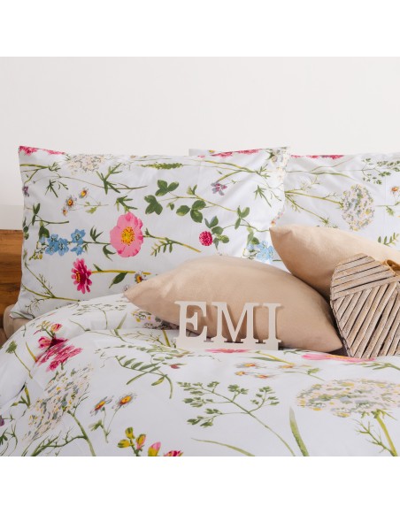 rosemary_model_floral