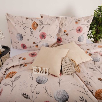 model_natural_elegant_nuante_moi_charles