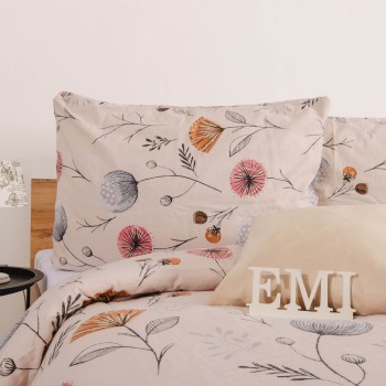 inchidere_nasturi_practica_lenjerie_charles