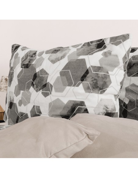 inchidere_nasturi_lenjerie_flanel_oscar