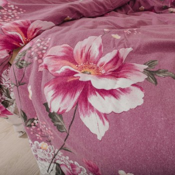 amenajare_dormitor_feminin_romantic_lenjerie_flanela