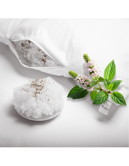 detaliu_umplutura_fibra_goala_si_ronita_uscata