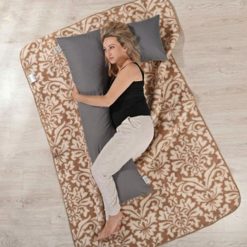 fata_perna_gravide_verde_salvie_emi