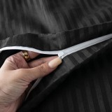 lenjerie_de_pat_satin_damasc_negru_emi_10