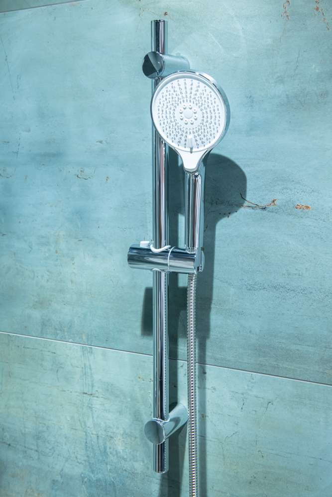 posuvny_drziak_na_sprchu