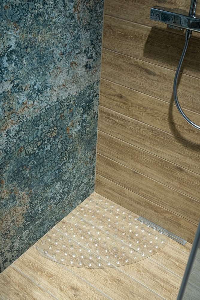 priehladna podlozka do sprchy