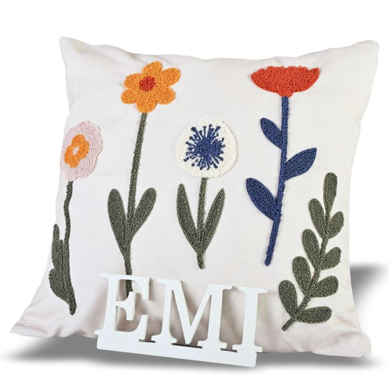 dekorativna_obliecka_rita_emi