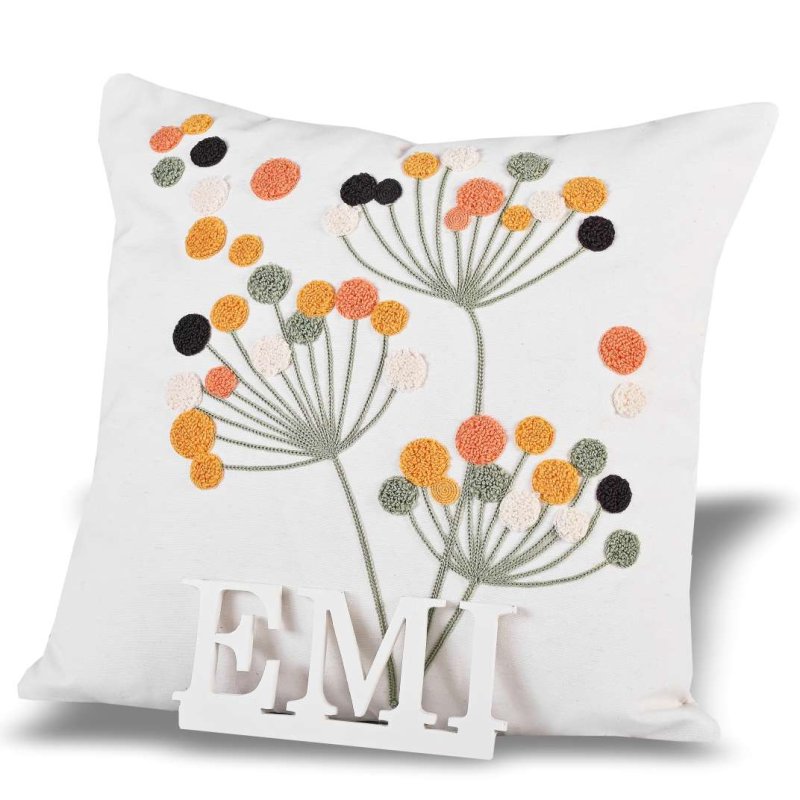 dekorativna_obliecka_na_vankus_blair