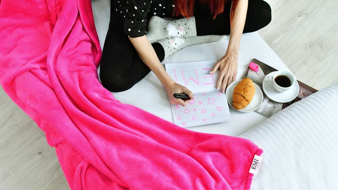 deka na posteľ 150 x 200 cm