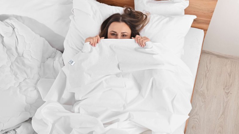 pevna_plachta_biela_emi