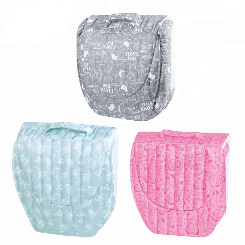 hniezdo pre bábätko a taška v jedom