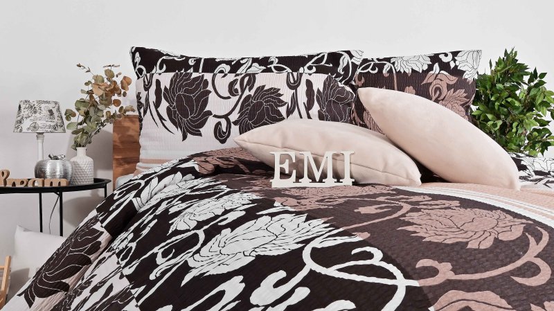 krepove_obliecky_hnede_emi