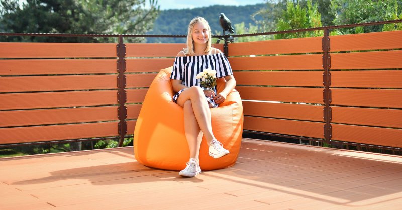 oranzovy sedaci vak z ekokoze