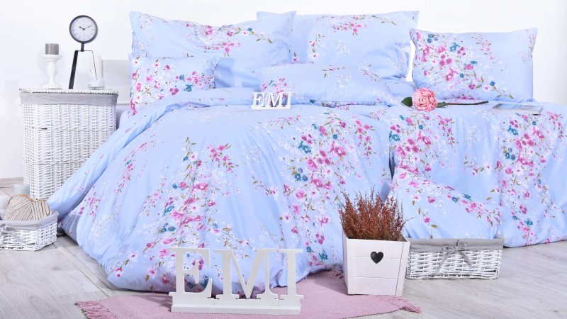 modre postelne obliecky