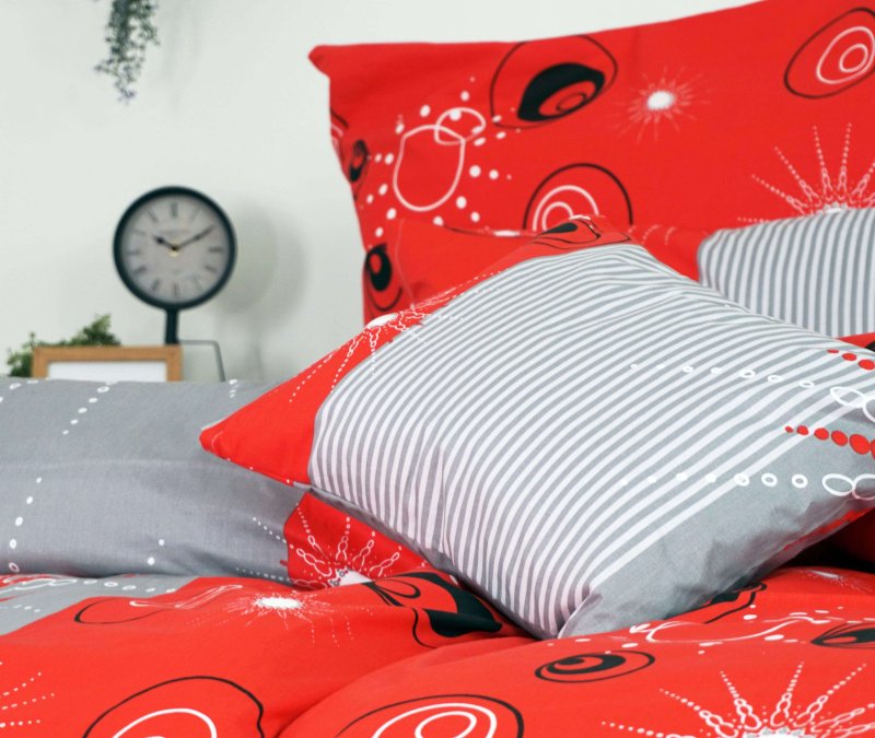 cervene obliecky bavlnene