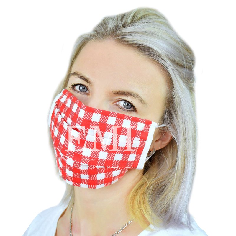 červené textilné rúško s gumičkou