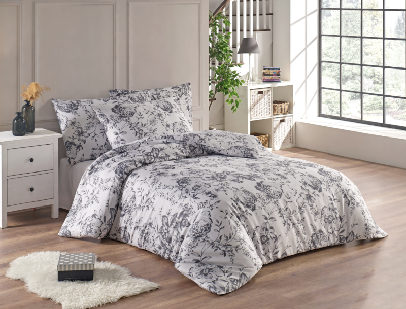 Satenove obliecky Evita